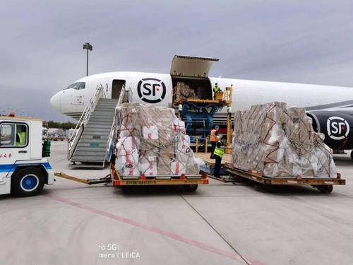 乌鲁木齐、郑州、顺丰三者有何关联？-第2张图片-陕西物流货运