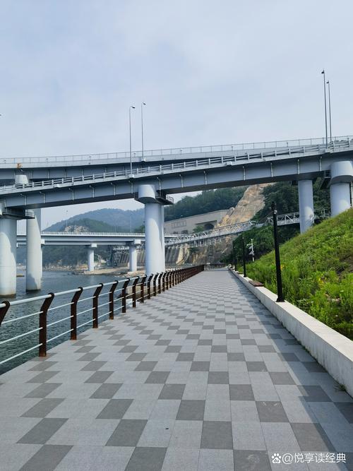 圆通快递珠海拱北地下怎么了？-第2张图片-陕西物流货运