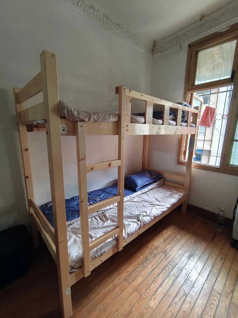 石岭镇邮政局附近哪里能住宿？-第2张图片-陕西物流货运