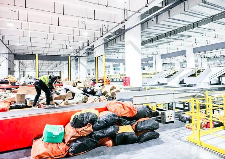 乌鲁木齐圆通快递公司怎么样？-第1张图片-陕西物流货运