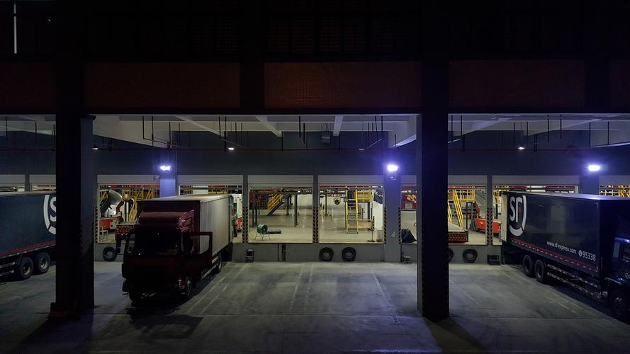 自贡顺丰板仓集散中心有何核心功能？-第2张图片-陕西物流货运